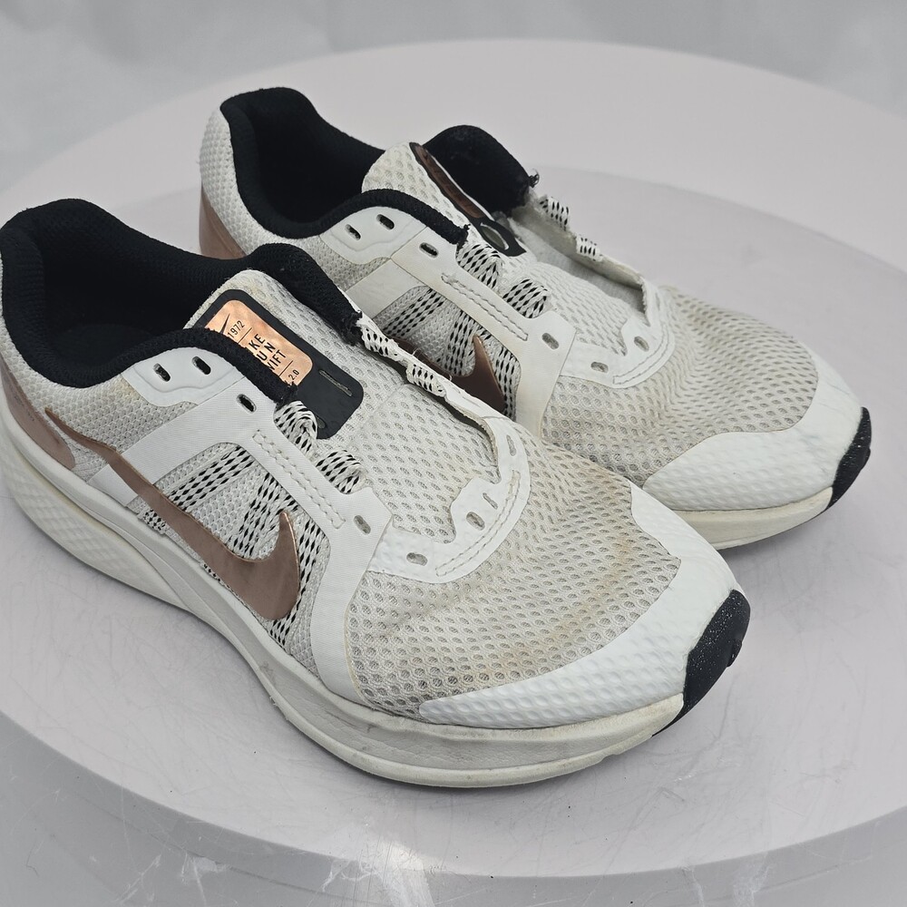 Nike Run Swift 2 'Sail Metallic Copper Coin' CU3528-103 Women 6 Running Shoes